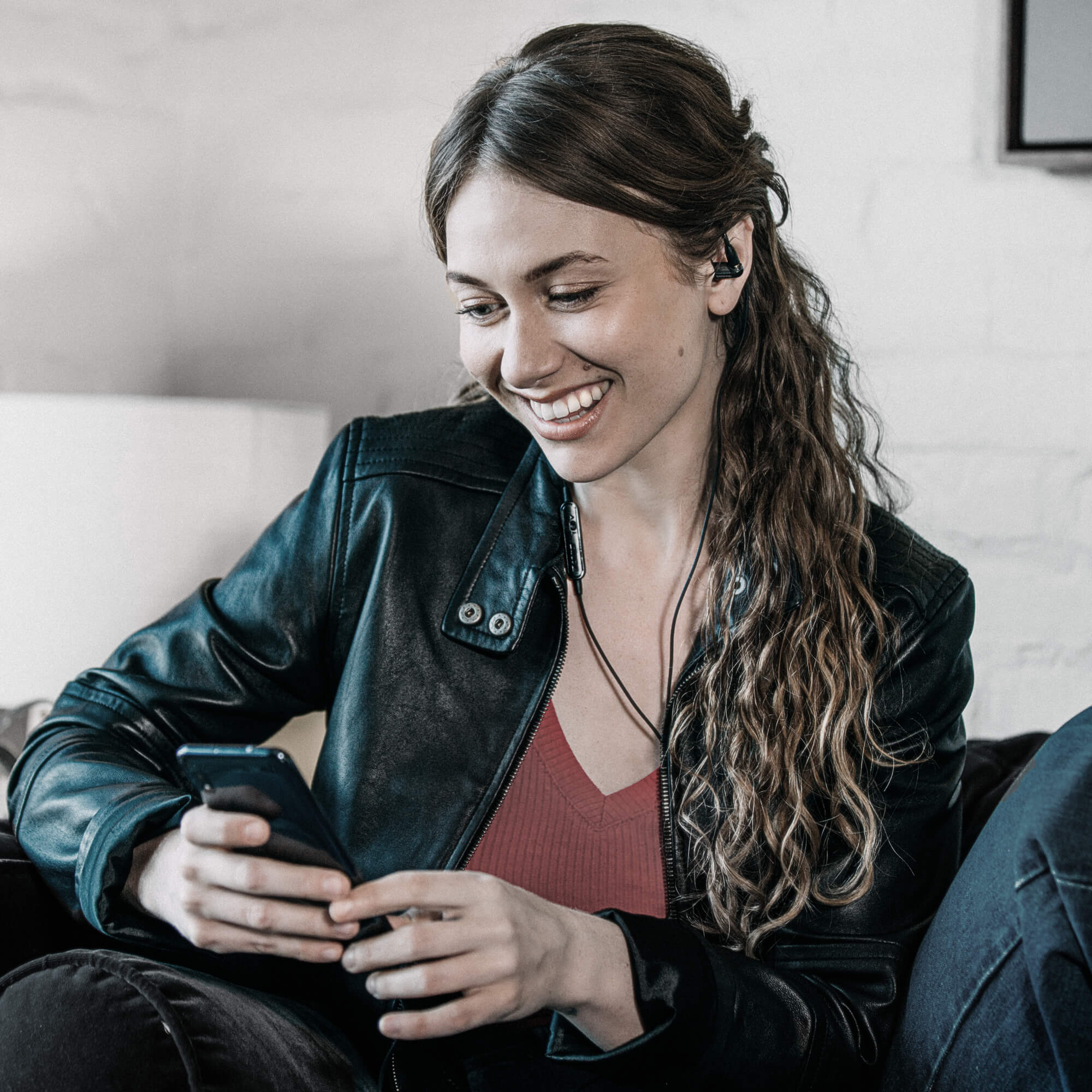 SHURE AONIC 3 Sound Isolating Earphones